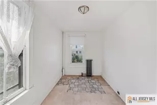216 Handy St, New Brunswick, NJ 08901 - Photo 23