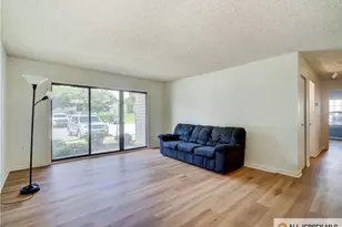 81 Canterbury Ct, Piscataway Township, NJ 08854 - Photo 7