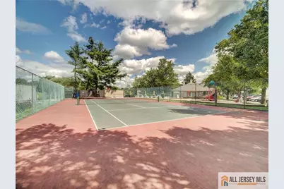 81 Canterbury Court, Piscataway Township, NJ 08854 - Photo 25
