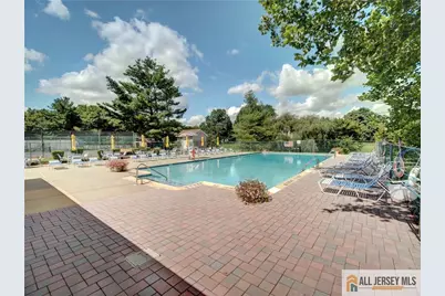 81 Canterbury Court, Piscataway Township, NJ 08854 - Photo 27