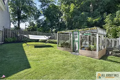 [Address not provided], New Brunswick, NJ 08901 - Photo 23