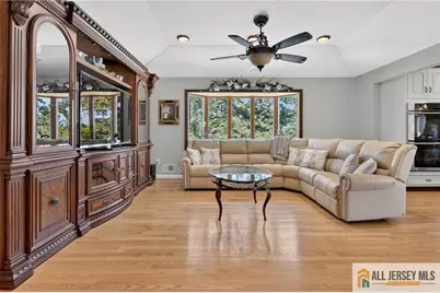 112 Tunison Road, New Brunswick, NJ 08901 - Photo 31