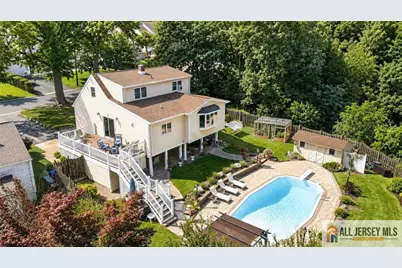 112 Tunison Road, New Brunswick, NJ 08901 - Photo 1