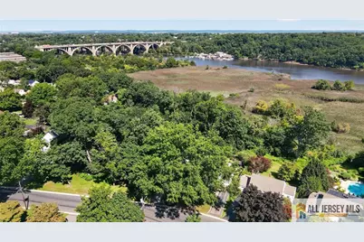 112 Tunison Road, New Brunswick, NJ 08901 - Photo 21