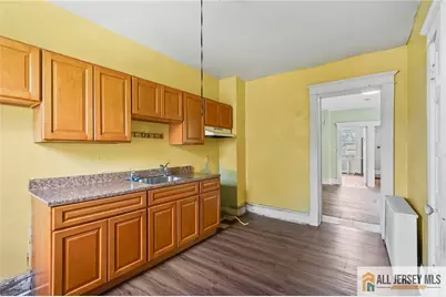 364 Alpine Street, Perth Amboy, NJ 08861 - Photo 9