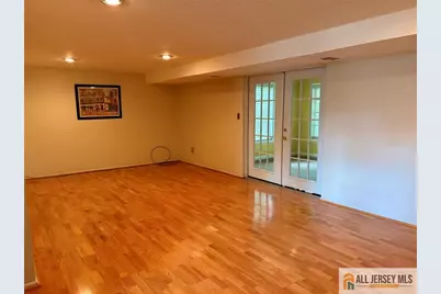 35 Wellington Road, East Brunswick Township, NJ 08816 - Photo 9