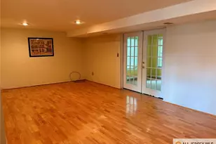 35 Wellington Rd, East Brunswick Township, NJ 08816 - Photo 9