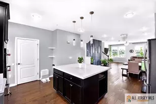 310 South Dr, North Brunswick Township, NJ 08902 - Photo 7