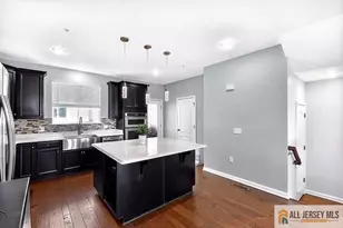 310 South Dr, North Brunswick Township, NJ 08902 - Photo 9