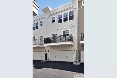310 South Drive, North Brunswick Township, NJ 08902 - Photo 27
