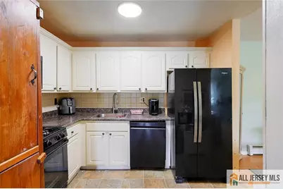 621 Cricket Lane #621, Woodbridge Township, NJ 07095 - Photo 11