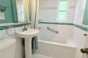 [Address not provided], Metuchen, NJ 08840 - Photo 3