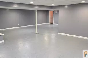 35 Forest Dr, Piscataway Township, NJ 08854 - Photo 27