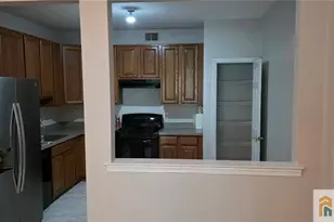35 Forest Dr, Piscataway Township, NJ 08854 - Photo 5