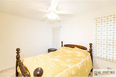 17 Heritage Court, Ewing Township, NJ 08628 - Photo 27
