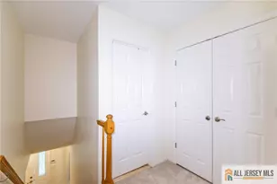 17 Heritage Ct, Ewing Township, NJ 08628 - Photo 37