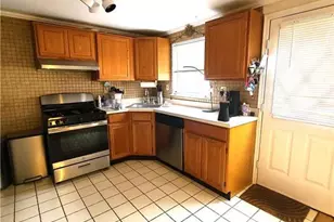 213 Rose St, Metuchen, NJ 08840 - Photo 13