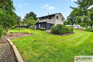 40 Emerald Rd, South Brunswick Township, NJ 08824 - Photo 25