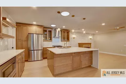 106 Blackbird Drive, Monroe Township, NJ 08831 - Photo 9