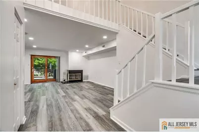 130 Winchester Way, Franklin Township, NJ 08873 - Photo 3