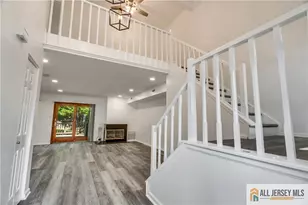 130 Winchester Way, Franklin Township, NJ 08873 - Photo 5