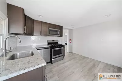 35 Lavern Street, Sayreville, NJ 08872 - Photo 3