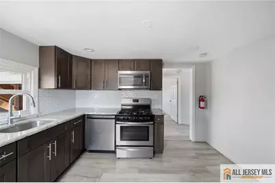35 Lavern Street, Sayreville, NJ 08872 - Photo 7