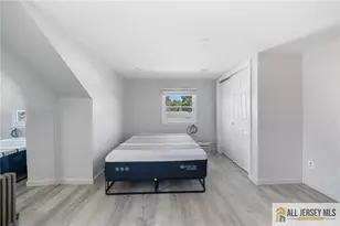 35 Lavern St, Sayreville, NJ 08872 - Photo 15