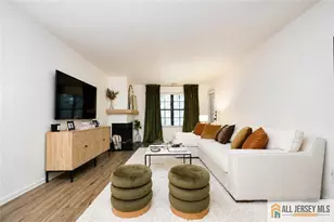 503 Chester Ct, Helmetta, NJ 08828 - Photo 5