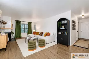 503 Chester Ct, Helmetta, NJ 08828 - Photo 1
