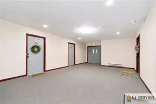 503 Chester Ct, Helmetta, NJ 08828 - Photo 25