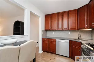 503 Chester Ct, Helmetta, NJ 08828 - Photo 9
