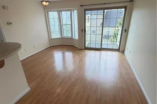 130 Longfield Ct, East Brunswick Township, NJ 08816 - Photo 9