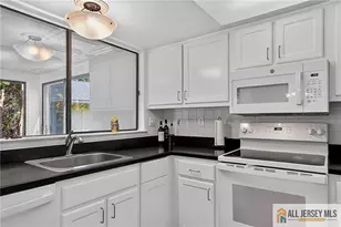 21 Celtis Plaza, Monroe Township, NJ 08831 - Photo 21