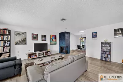 21 Celtis Plaza #21B, Monroe Township, NJ 08831 - Photo 5