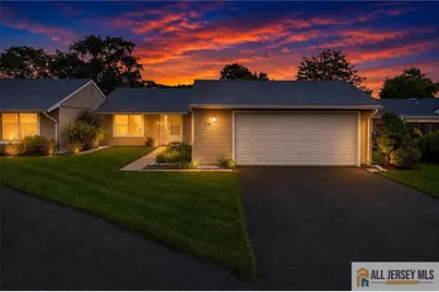 21 Celtis Plaza #21B, Monroe Township, NJ 08831 - Photo 3
