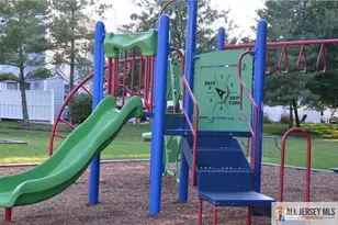 83 Nathan Blvd, Sayreville, NJ 08859 - Photo 25