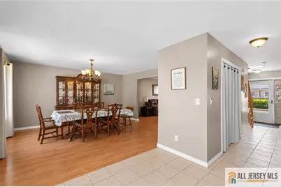 603 Ocean Avenue, Union Beach, NJ 07735 - Photo 9