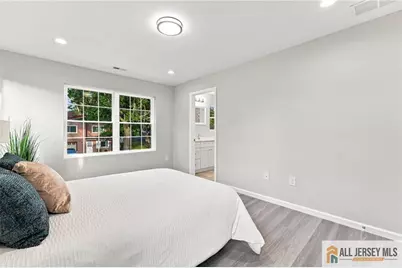 160 Hillside Avenue, Piscataway Township, NJ 08854 - Photo 13
