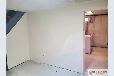 68 Oak Street, Carteret, NJ 07008 - Photo 23