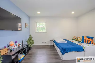 21 Pennington Avenue, Colonia, NJ 07067 - Photo 19