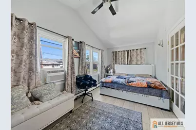 899 Green Street, Iselin, NJ 08830 - Photo 13