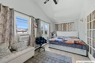 899 Green St, Iselin, NJ 08830 - Photo 13