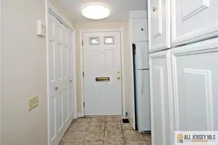 64 Amherst Ln, Monroe Township, NJ 08831 - Photo 3