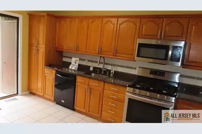 3443 Bloomingdale Drive, Hillsborough Township, NJ 08844 - Photo 5