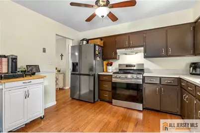 260 Pearl Place NE, South Plainfield, NJ 07080 - Photo 11