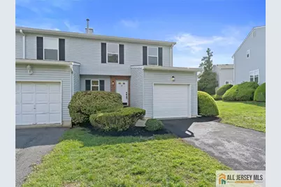 18 Spruce Street #323, Jamesburg, NJ 08831 - Photo 3