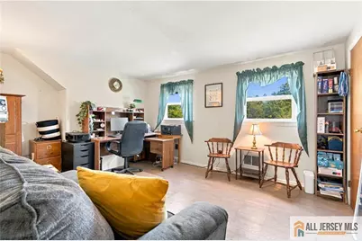 110 Stony Road, Edison, NJ 08817 - Photo 19
