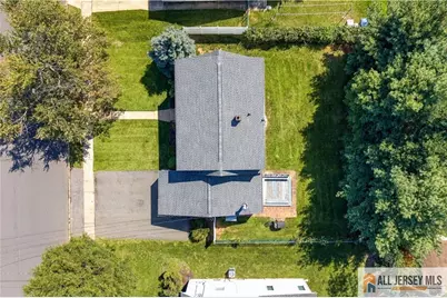 110 Stony Road, Edison, NJ 08817 - Photo 33