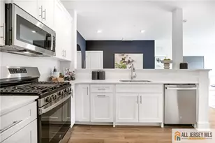 2206 Prince Hall Dr, Pennington, NJ 08534 - Photo 9